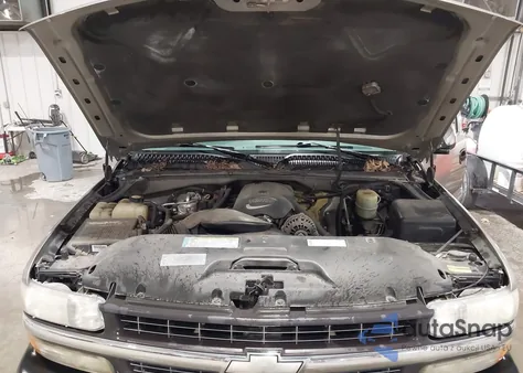 2001 Chevrolet Silverado 1500Hd Ls z USA, uszkodzony, nr VIN 1GCGK13U91F190330